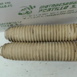 Foto de Fuelles de horquilla Yamaha XT 600 E referencia 4-17-5203