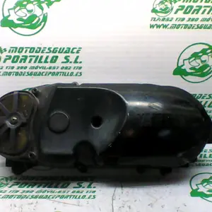 Foto de Tapa de cárter Yamaha VITY 125 referencia 276-19-32810 foto 4