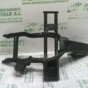 Foto de Soporte de motor Suzuki MARAUDER 125I referencia 227-18-15655