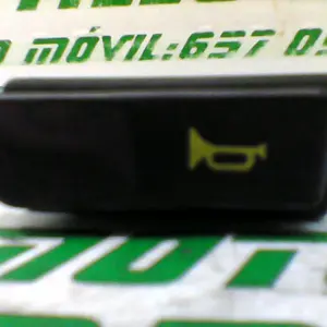 Foto de Interruptor de claxon Honda SH 125 referencia 18-16-49141 foto 4