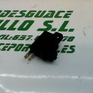 Foto de Sensor de freno delantero Kymco Super Dink 125 referencia 15-23-41679 foto 4