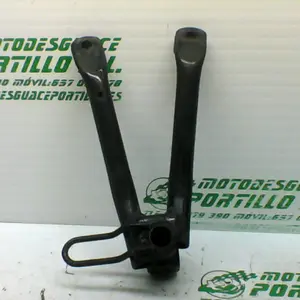 Foto de Estribera trasera izquierda Honda CBF 125 M referencia 166-22-34805 foto 2
