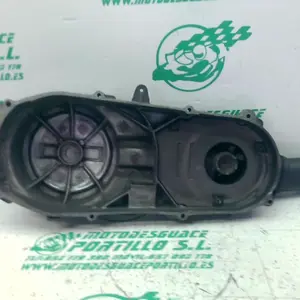 Foto de Tapa de cárter Kymco Grand dink 125 referencia 169-23-48532 foto 7