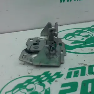 Foto de Cerradura del asiento Honda PCX 2017 referencia 231-24-48476 foto 2