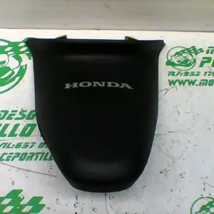 Foto de Carcasa luz portamatricula Honda SH MODE referencia 413-21-32628 foto 3