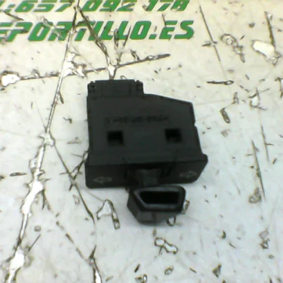 Foto de Interruptor de intermitente Honda VISION 110 referencia 110-20-31600