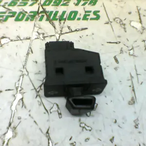 Foto de Interruptor de intermitente Honda VISION 110 referencia 110-20-31600