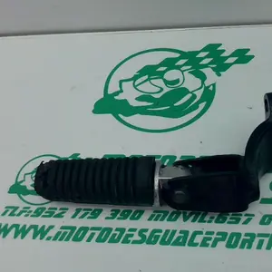 Foto de Estribera trasera derecha con reposapies Yamaha XMAX 250I referencia 283-22-37559 foto 4