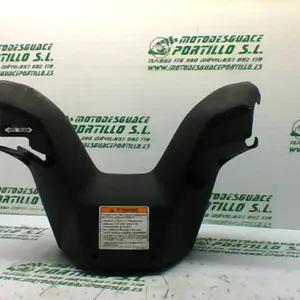 Foto de Embellecedor del manillar Suzuki Burgman 125 referencia 69-19-21043 foto 4
