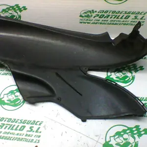 Foto de Carcasa bajo asiento izquierdo Honda SH 125 i 09-10 referencia 29-17-29570 foto 4