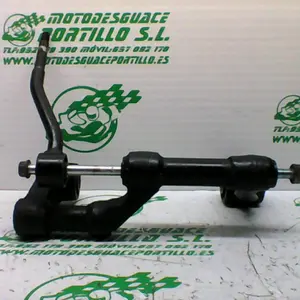 Foto de Soporte de motor Kymco Super Dink 125 referencia 360-23-48038 foto 4