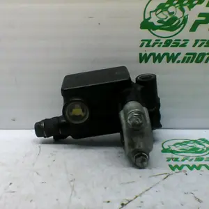 Foto de Bomba de freno delantero Honda SH MODE referencia 413-21-32584 foto 8