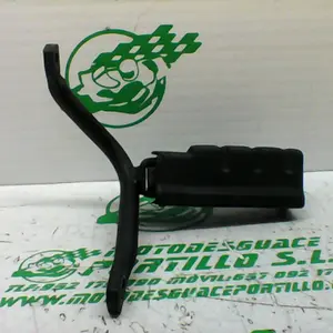 Foto de Estribera trasera izquierda con reposapies Honda Dylan 125 referencia 80-23-44293 foto 2