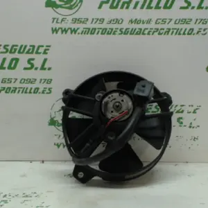 Foto de Ventilador del radiador Yamaha Majesty 125 referencia 80-19-39286 foto 16
