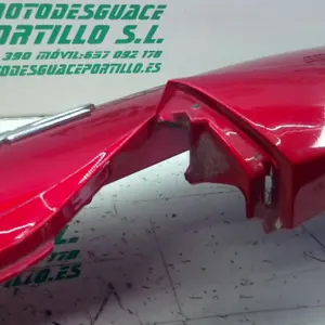 Foto de Carcasa lateral trasera izquierda Honda Pcx 125 referencia 407-22-40812 foto 4