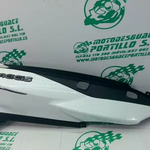Foto de Carcasa lateral trasera izquierda Benelli MACIS referencia 324-22-39745 foto 6