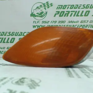 Foto de Intermitente delantero izquierdo Piaggio ZIP Aire 2T 2 50 referencia 88-20-38003 foto 7