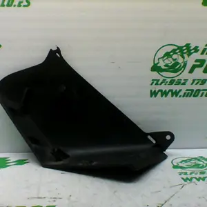 Foto de Embellecedor de cabezón izquierdo Yamaha XMAX 250 referencia 431-21-32480