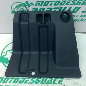 Foto de Tapa batería Honda FORZA 125 referencia 396-25-49211 foto 2