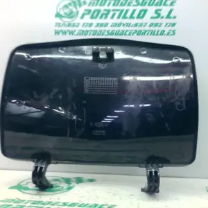 Foto de Puerta de guantera Vespa LX 125 referencia 448-23-47071 foto 4