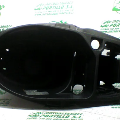 Foto de Porta-casco Piaggio NRG Power 50 referencia 314-20-30525