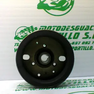 Foto de Plato magnetico Malaguti F-10 referencia 232-18-26723 foto 1