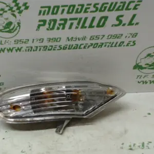 Foto de Intermitente trasero izquierdo Kymco Grand dink 125 referencia 166-20-36171