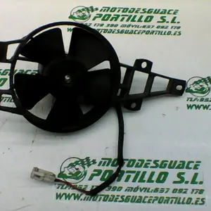 Foto de Ventilador del radiador Piaggio X8 200 referencia 264-18-18444 foto 4