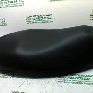 Foto de Asiento Yamaha Cygnus x 125 referencia 262-24-48892 foto 3
