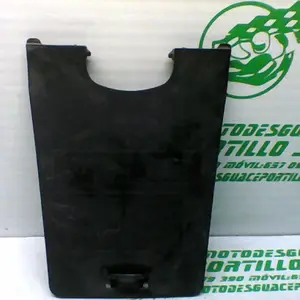 Foto de Tapa deposito de gasolina Kymco Super Dink 125 referencia 287-21-31193 foto 2