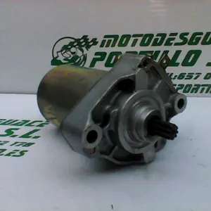 Foto de Motor de arranque Peugeot sv 80 referencia 204-18-20607