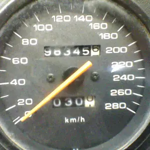 Foto de Cuentakilómetros Suzuki gsx 750 f referencia 165-22-37219 foto 2