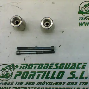 Foto de Contrapesos manillar Peugeot Satelis 125 referencia 240-19-36139 foto 5