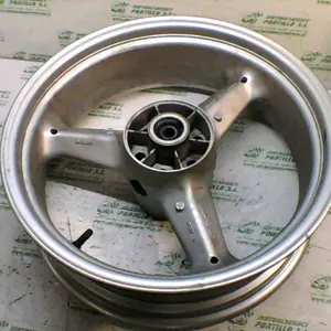 Foto de Llanta trasera Hyosung Aquila 650 07-08 referencia 51-17-15715 foto 3