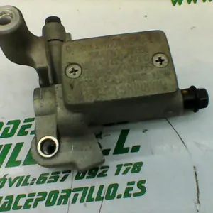 Foto de Bomba de freno delantero Yamaha Cygnus x 125 referencia 324-23-45143 foto 9