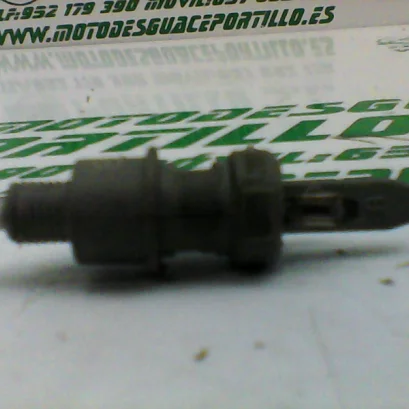 Foto de Sensor de freno delantero Peugeot Ludix 50 referencia 116-18-19947