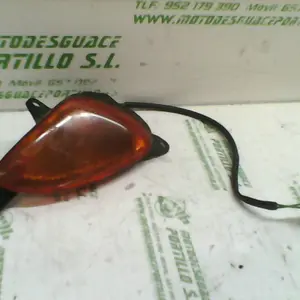 Foto de Intermitente delantero derecho Honda Bali 100 referencia 34-22-38827 foto 3