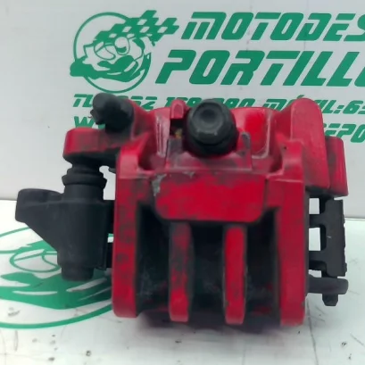 Foto de Pinza de freno delantera derecha Kymco Xciting 500 referencia 70-23-42869
