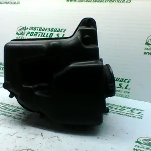 Foto de Caja de filtro Suzuki GS-500-F referencia 166-19-21479 foto 4