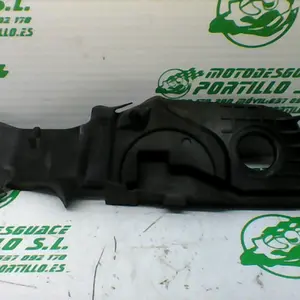 Foto de Rebosadero de gasolina Yamaha VITY 125 referencia 276-19-29938
