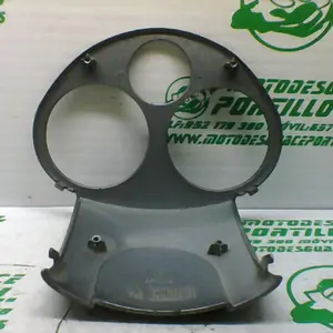 Foto de Embellecedor de cuadro de luces Piaggio CARNABY 200 referencia 163-20-30746 foto 2