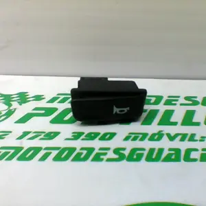 Foto de Interruptor de claxon Peugeot TWEET 125 15-18 referencia 162-23-48546 foto 5