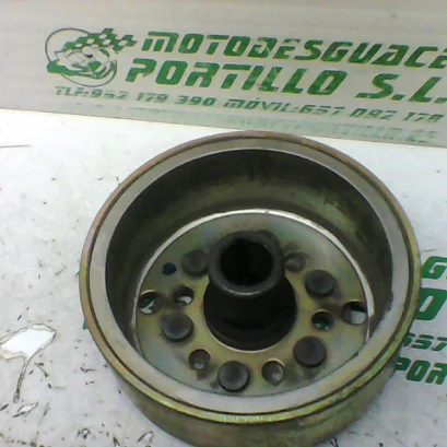 Foto de Plato magnetico Malaguti PHANTOM MAX referencia 70-20-25637