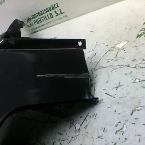 Foto de Carcasa lateral trasera derecha Suzuki SV 650 S referencia 332-19-24976