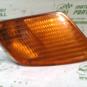 Foto de Intermitente delantero derecho Piaggio ZIP Aire 2T 1 50 referencia 13-19-22174 foto 7
