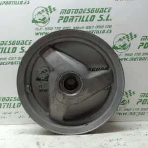 Foto de Llanta trasera Piaggio ZIP Aire 2T 1 50 referencia 13-19-20528 foto 12