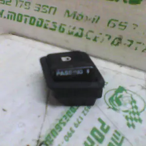 Foto de Interruptor de luz larga/corta Peugeot Tweet 50 4T referencia 164-23-45664 foto 5