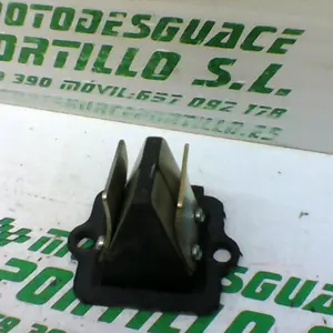 Foto de Caja de laminas Piaggio NRG MC2 50 referencia 207-19-23618 foto 2