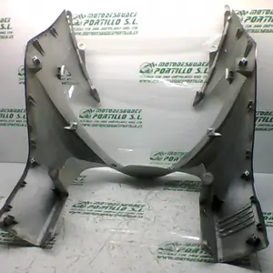 Foto de Frontal Suzuki BURGMAN 400 referencia 307-19-24932 foto 3