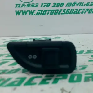 Foto de Interruptor de intermitente Piaggio BEVERLY 300 I referencia 452-23-46564 foto 2